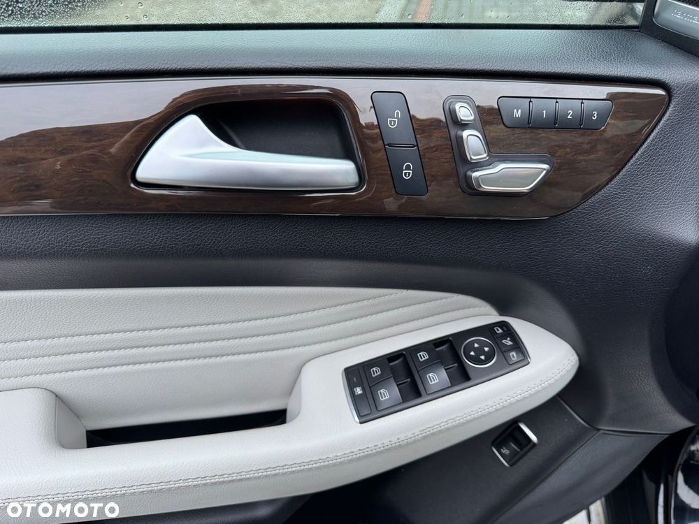 Mercedes-Benz GLE AMG 43 4-Matic - 24