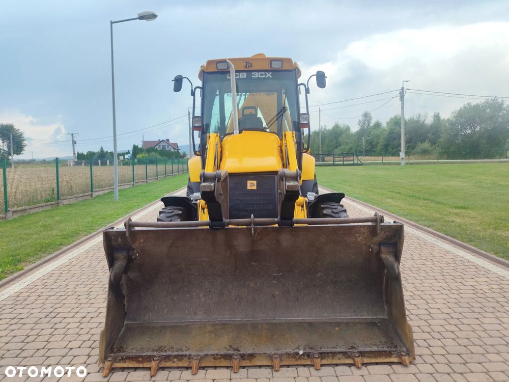 JCB 3CX / 2007 ROK / KOPARKO-ŁADOWARKA - 8