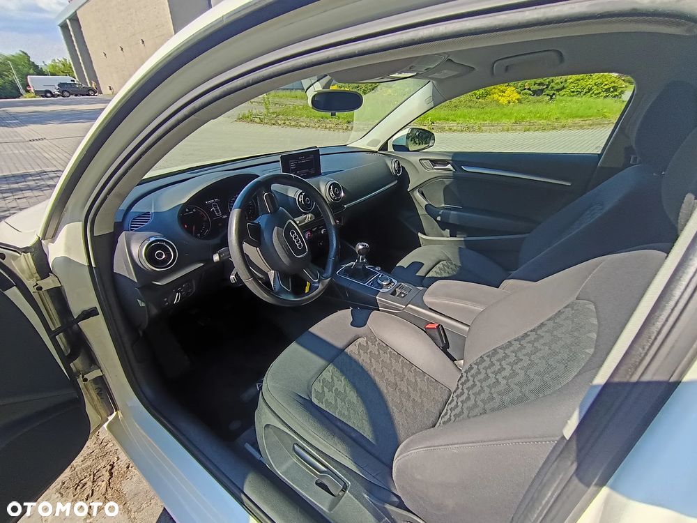 Audi A3 3-drzwiowe 1.2 TFSI Ambiente - 13