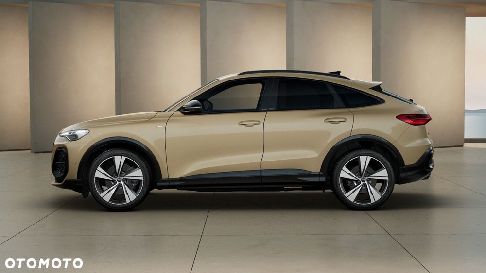 Audi Q5 Sportback - 4