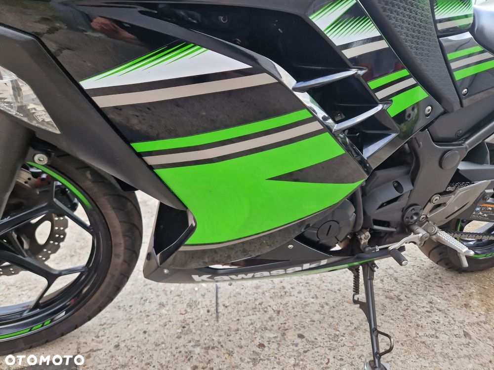 Kawasaki Ninja 300 ABS - 28