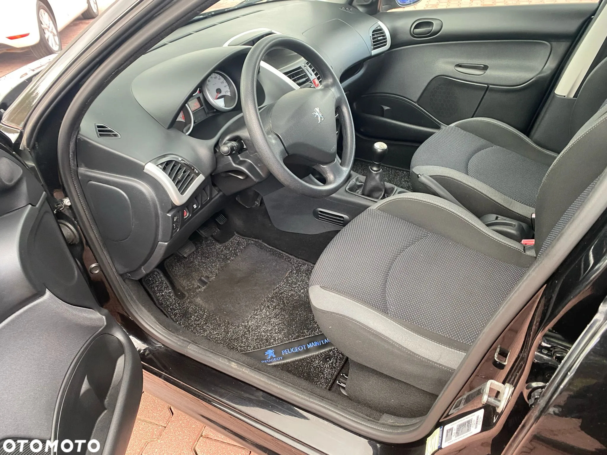 Peugeot 206 60 Filou - 12