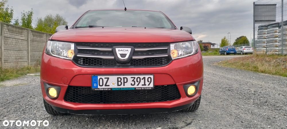 Dacia Logan 0.9 TCe SL Celebration S&S EU6 - 12