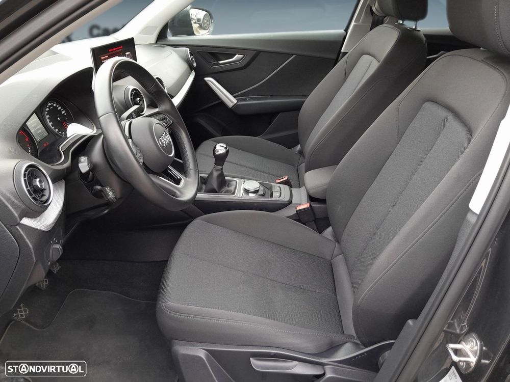 Audi Q2 30 TFSI - 10