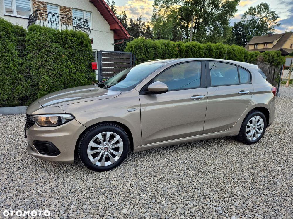 Fiat Tipo 1.4 16v Lounge - 16
