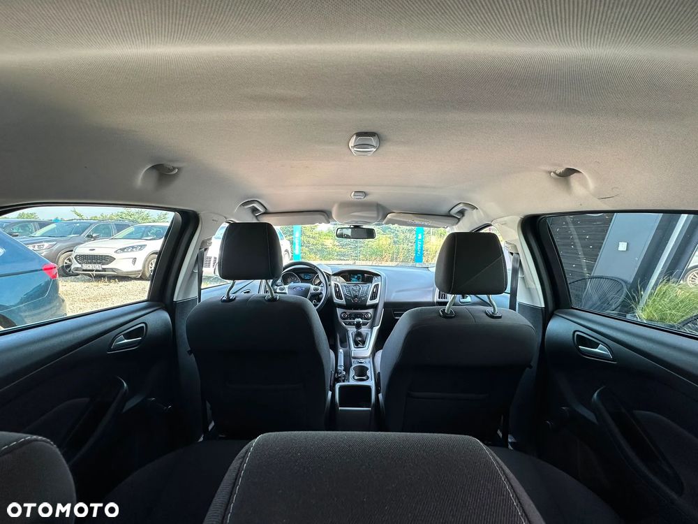 Ford Focus 1.0 EcoBoost Trend Sport - 14