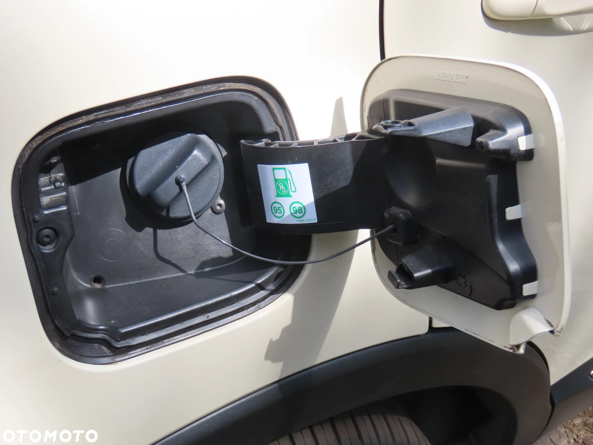 Renault Captur 1.2 Energy TCe Intens - 14
