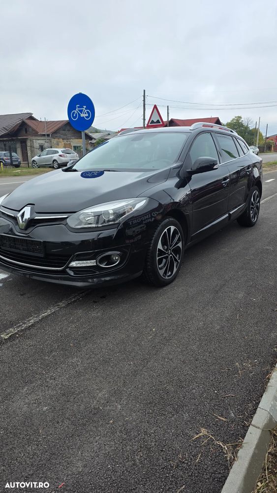 Renault Megane ENERGY dCi 110 Start & Stop Bose Edition - 14