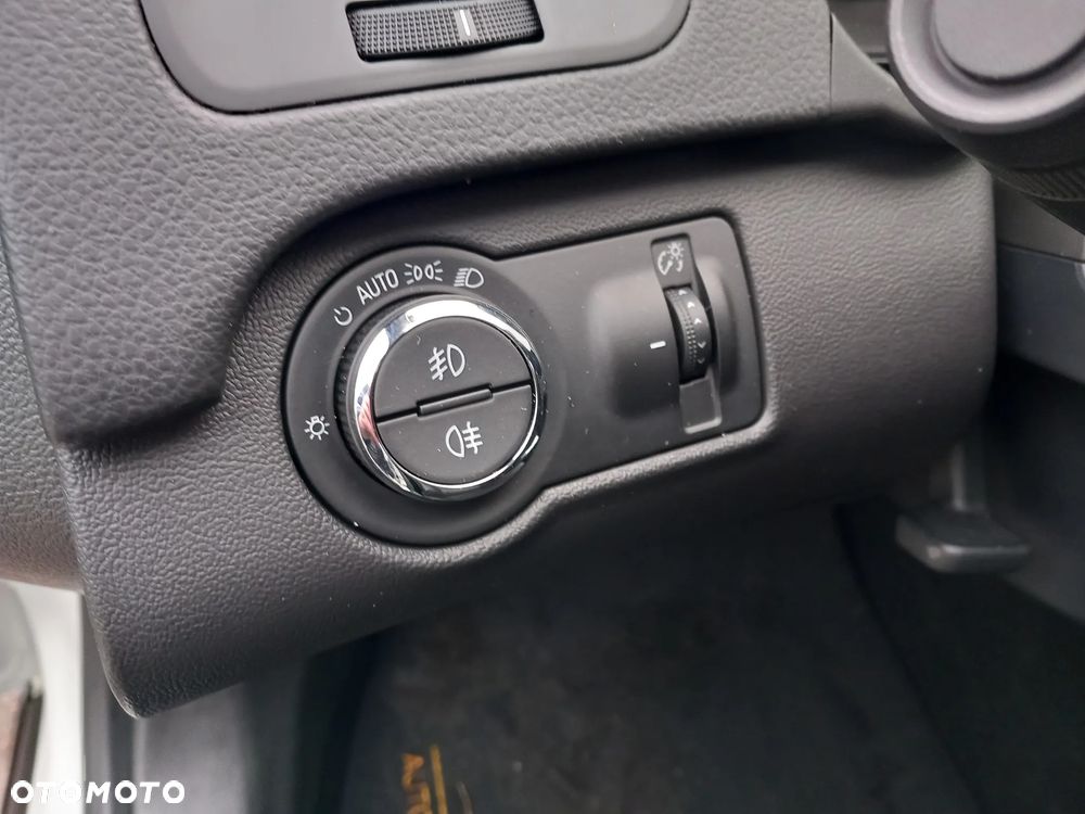 Opel Insignia 2.0 CDTI 4x4 Automatik Innovation - 30