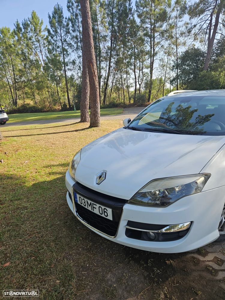 Renault Laguna Break 1.5 dCi SE Black Line 110g - 3