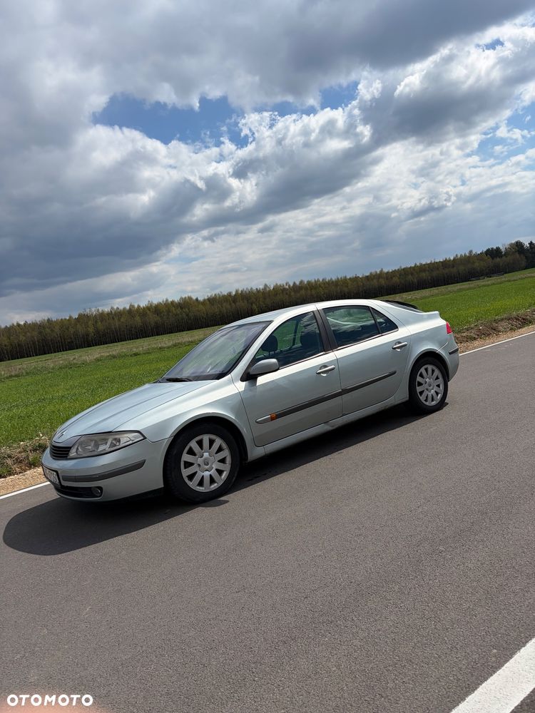 Renault Laguna - 8