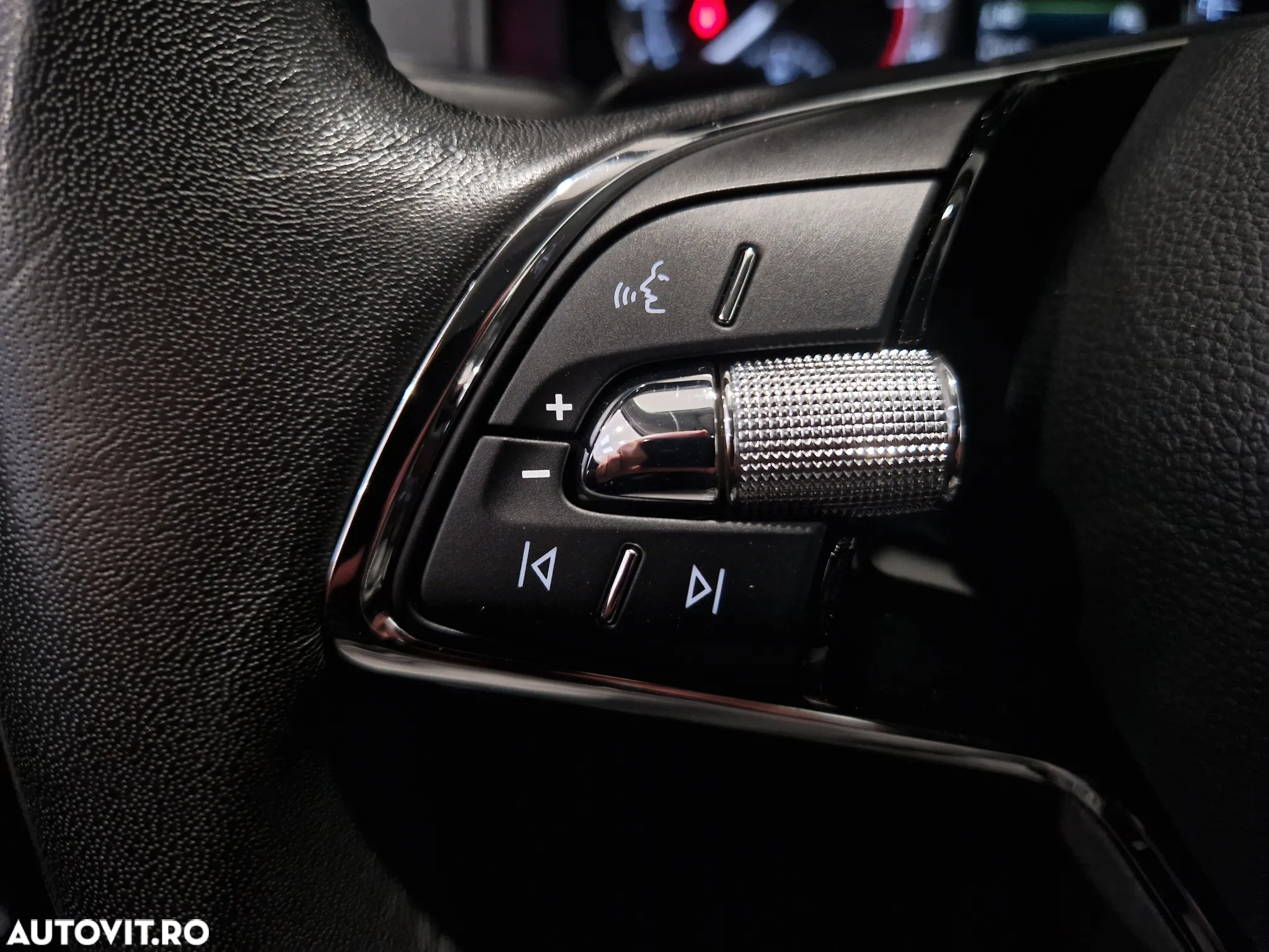 Skoda Karoq 2.0 TDI DSG Ambition - 18
