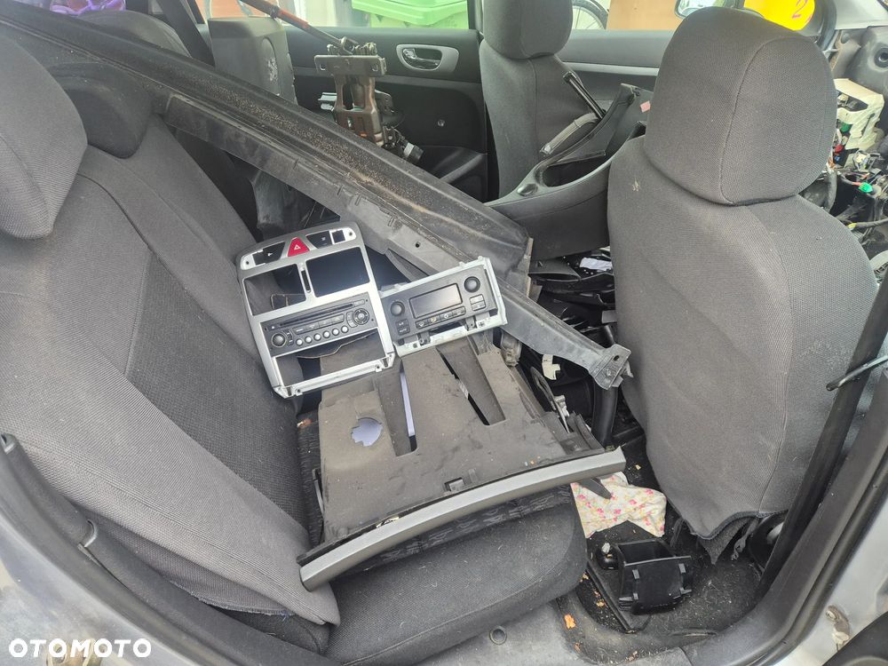Peugeot 307 HDi 135 Sport - 8