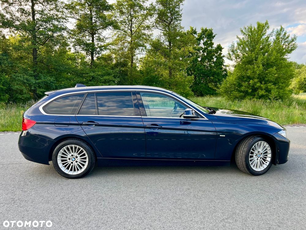 BMW Seria 3 320d Sport-Aut Luxury Line - 2