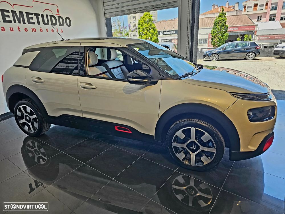 Citroën C4 Cactus 1.2 PureTech Shine EAT6 - 3