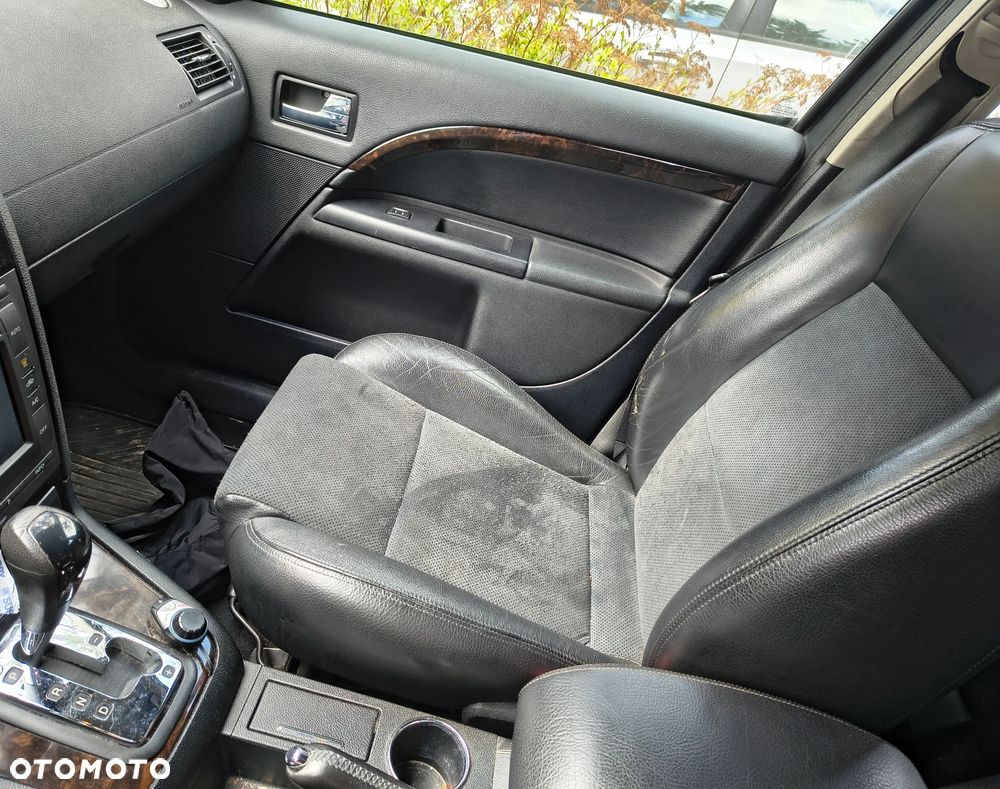 Ford Mondeo 2.0 TDCI Ghia - 11