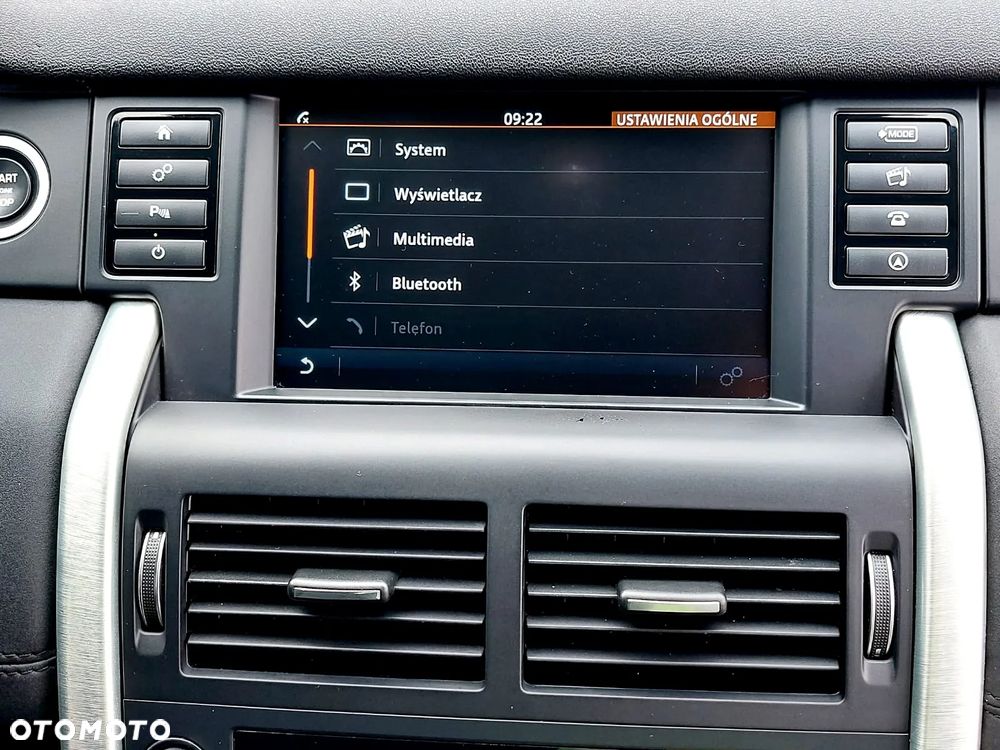 Land Rover Discovery Sport - 17