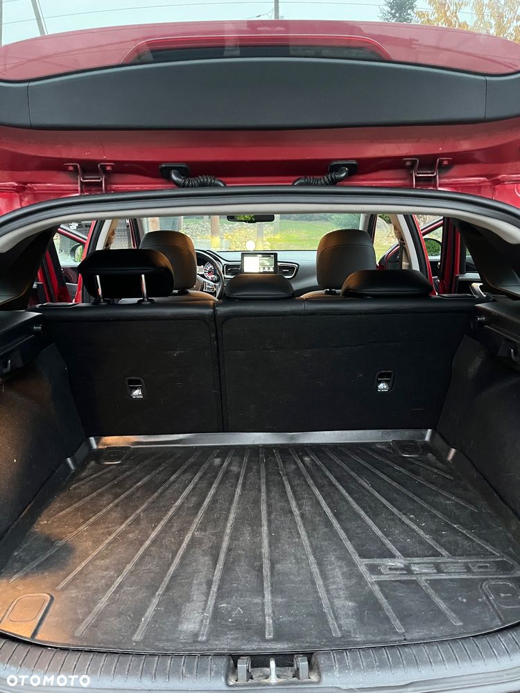 Kia Ceed 1.6 CRDi SCR L - 15