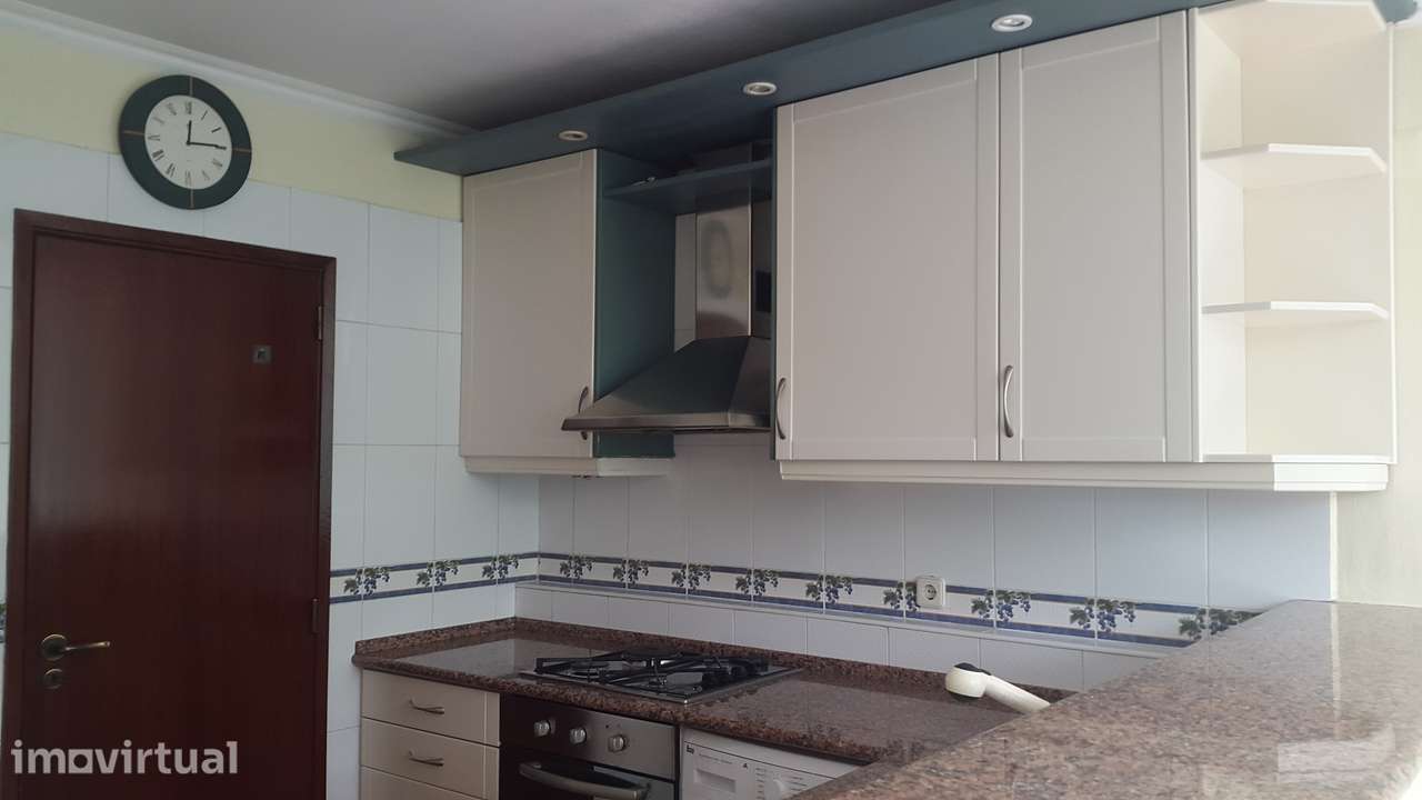 T2  + 1 na Quinta do Lambert, Lumiar com garagem e elevador disponível - Grande imagem: 4/5