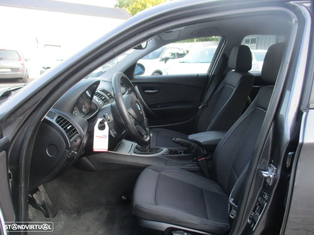 BMW 118 d — fotografia 20
