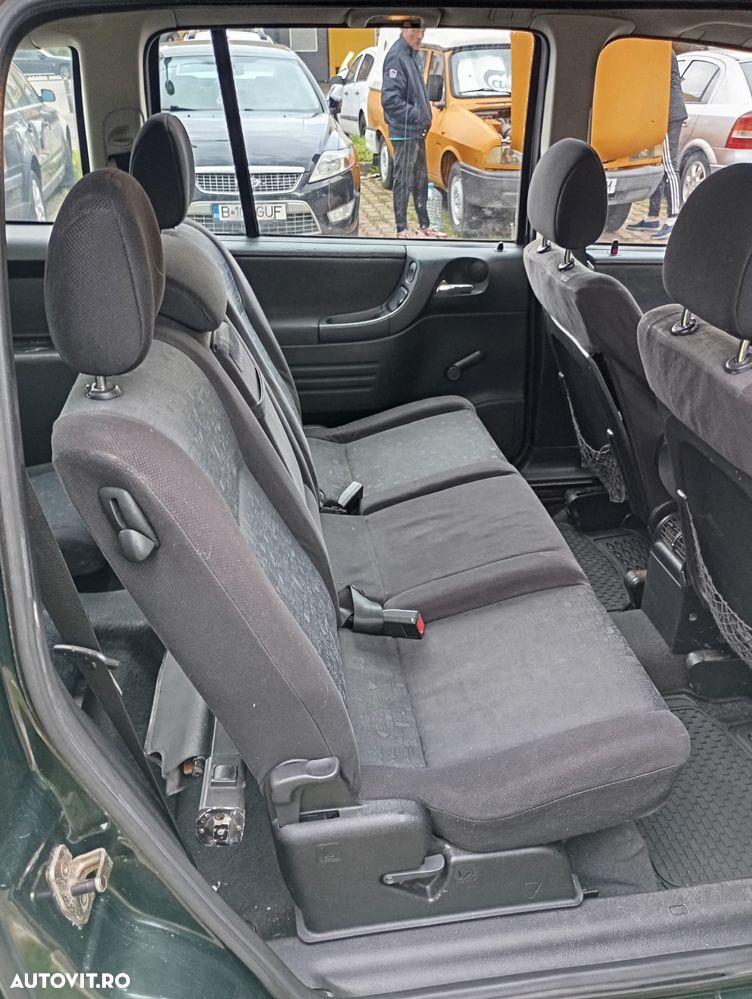 Opel Zafira 1.6i Club - 7