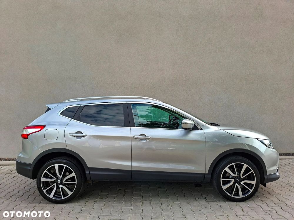 Nissan Qashqai 1.6 DIG-T Tekna+ - 9
