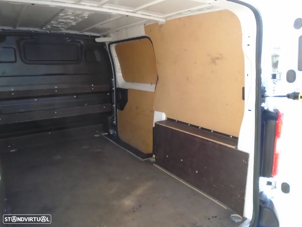 Peugeot Expert--48787 KM--LONGA 3 LUG- NACIONAL- IVA DEDUTIVEL - 27