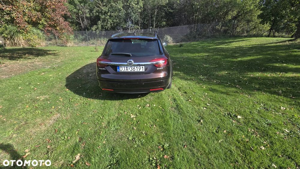 Opel Insignia - 11