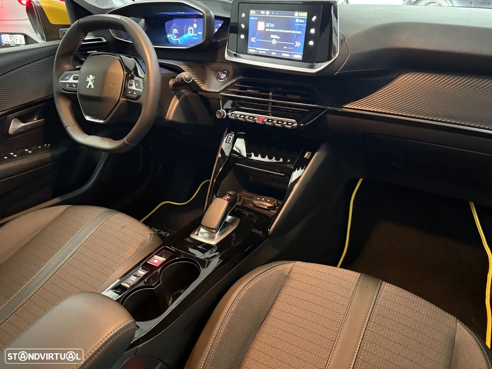 Peugeot e-208 50 kWh Allure Pack - 23