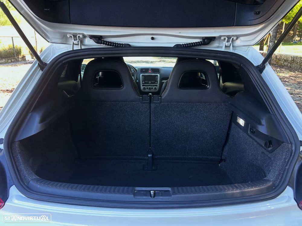 VW Scirocco 2.0 TDI Sport - 14