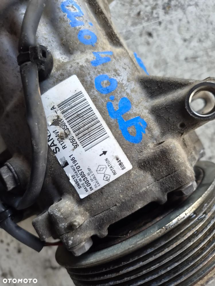 RENAULT CLIO IV 12r- 0.9 TCE SPRĘŻARKA 926003358R - 2