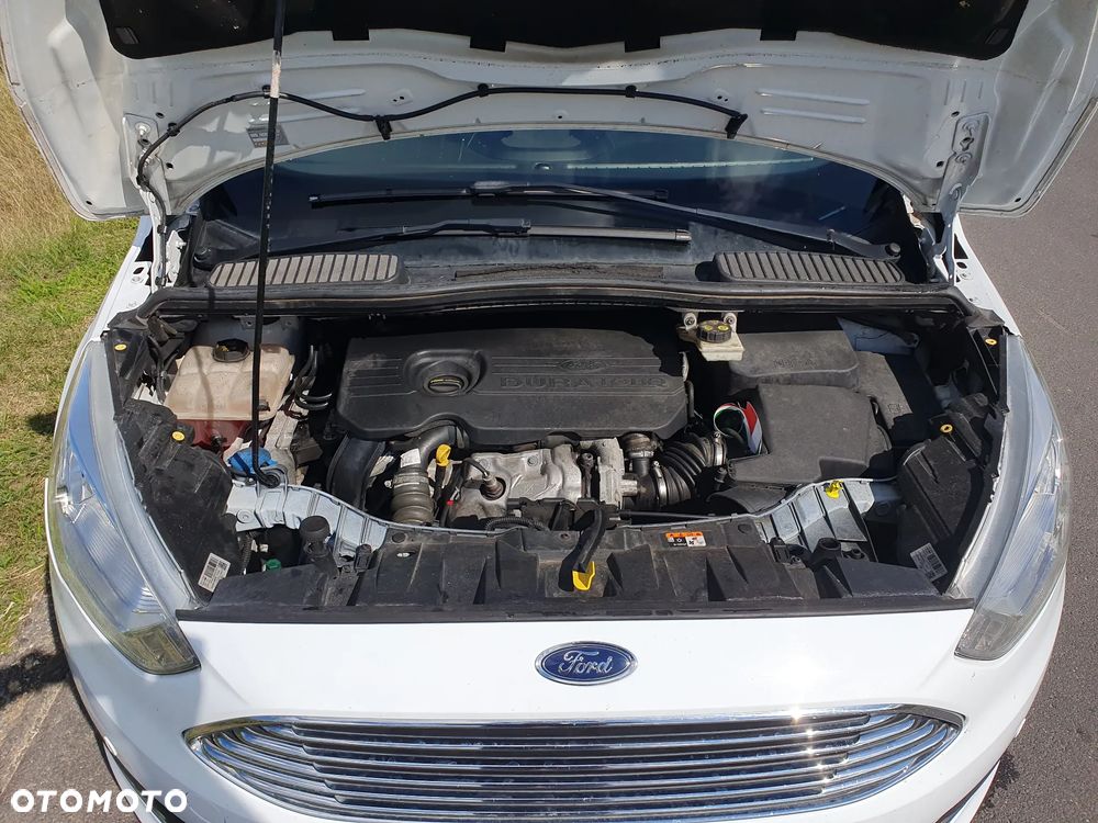 Ford Grand C-MAX - 15