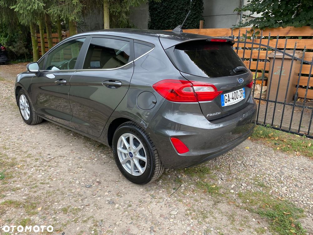 Ford Fiesta 1.0 EcoBoost Hybrid S&S TITANIUM VIGNALE - 4