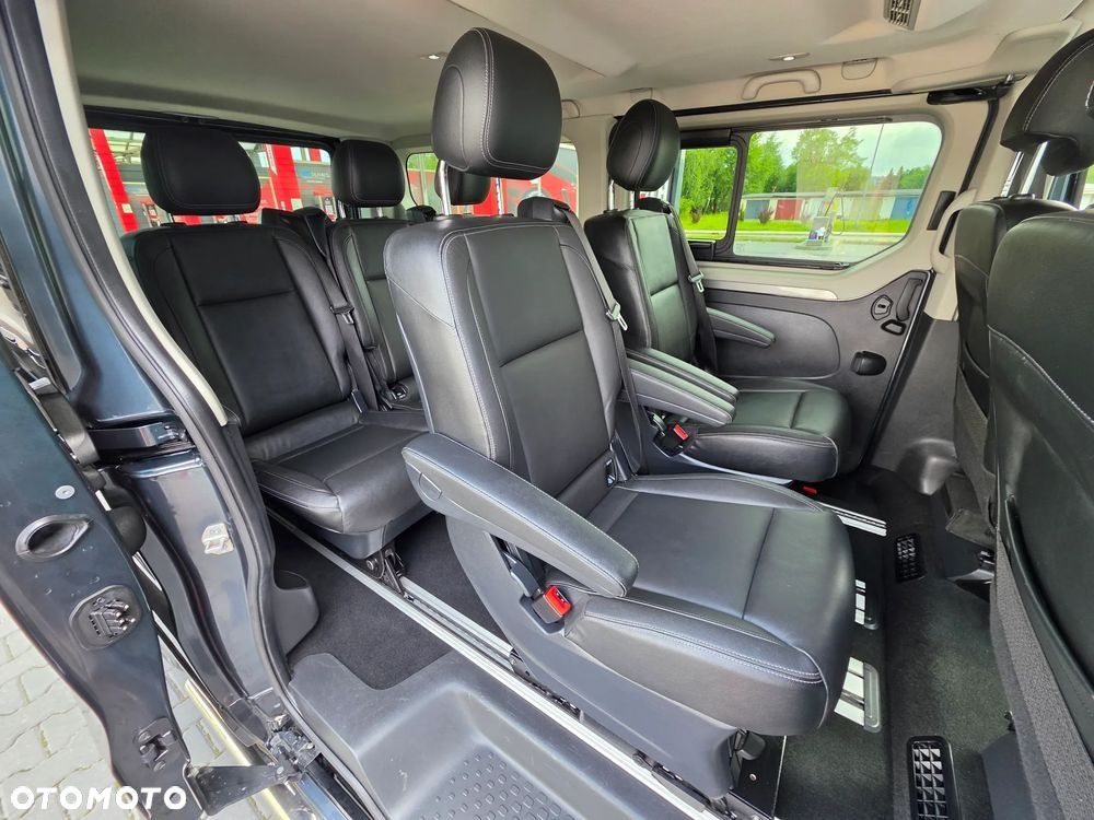 Opel Vivaro L2H1 2,9t Elegance Premium - 22