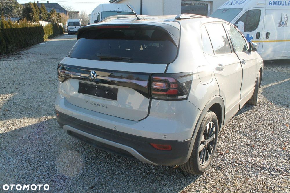 Volkswagen T-Cross - 5