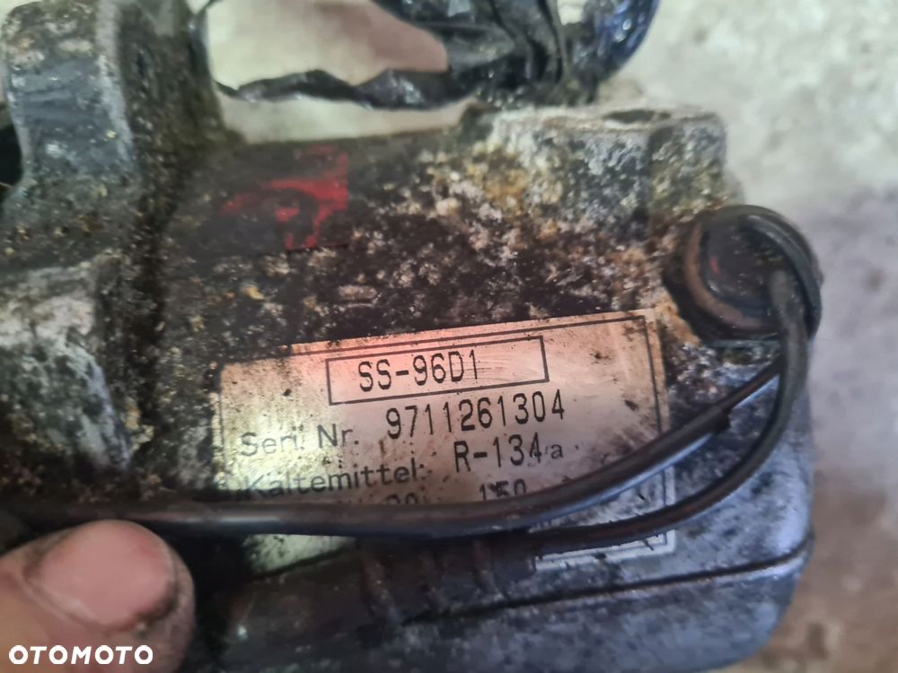 sprężarka kompresor klimatyzacji ss-96d1 bmw e36 - 2