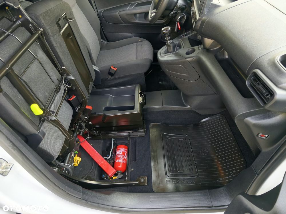 Toyota Proace City - 14