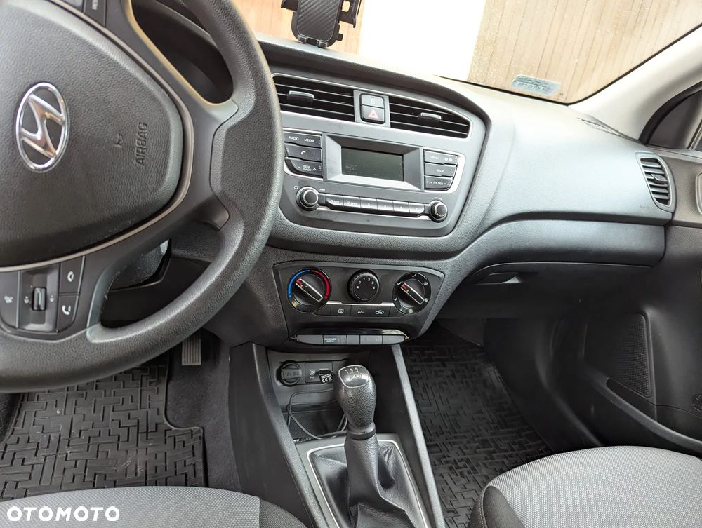 Hyundai i20 1.2 GET - 8