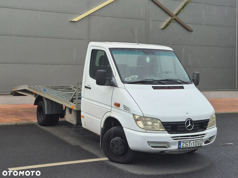 Mercedes-Benz Sprinter - 3