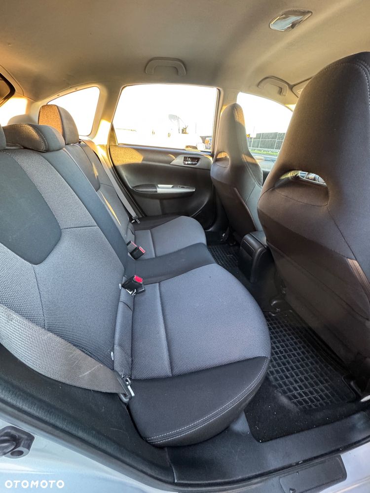 Subaru Impreza 2.0R Sport - 12