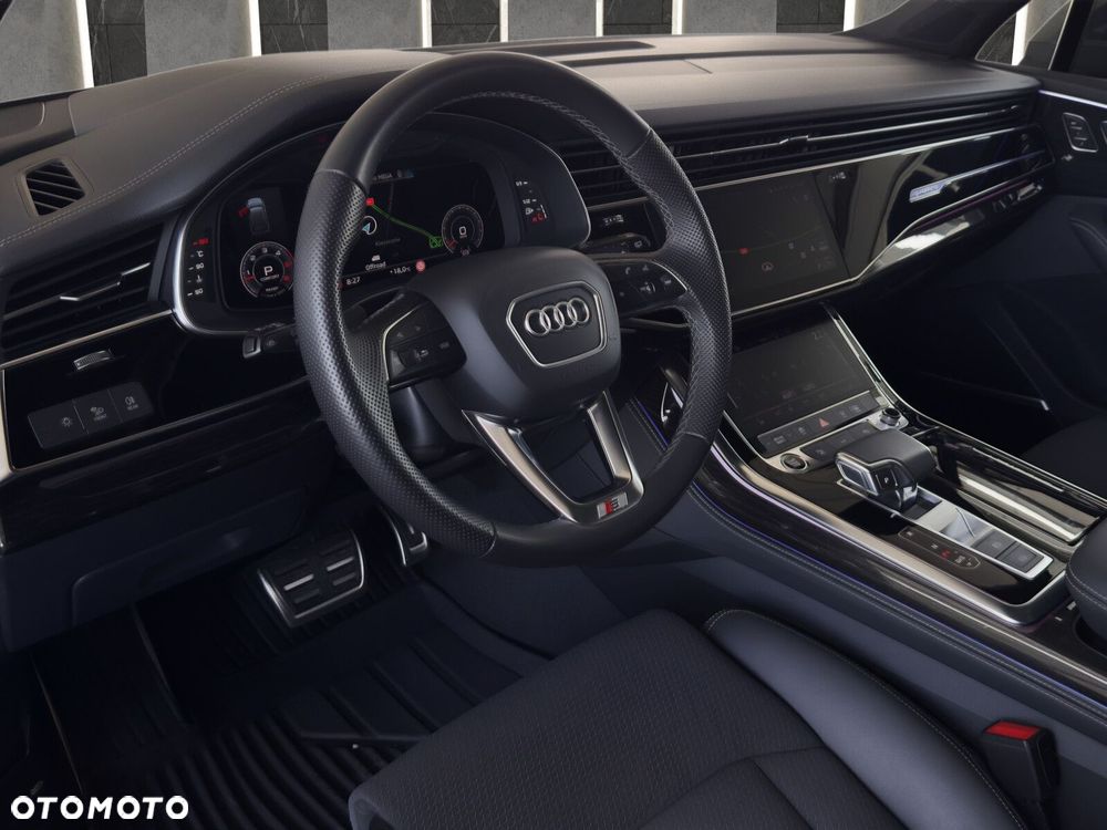 Audi Q7 - 11