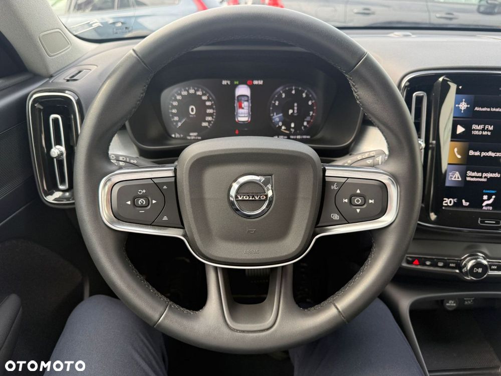 Volvo XC 40 - 28
