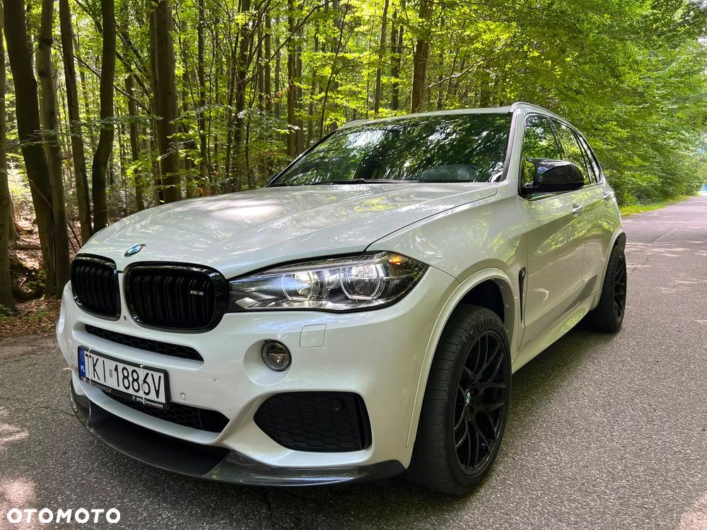 BMW X5 M M50i - 3