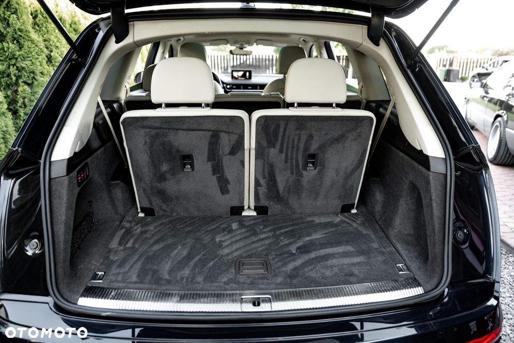 Audi Q7 - 21