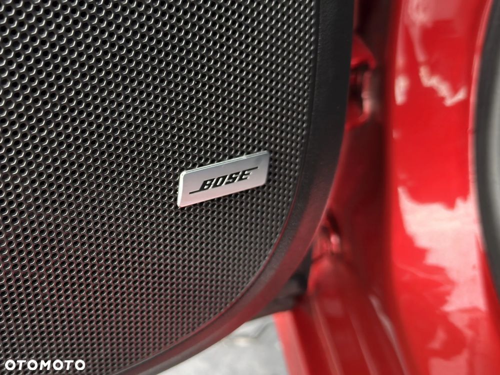 Renault Megane ENERGY TCe 205 EDC GT - 17