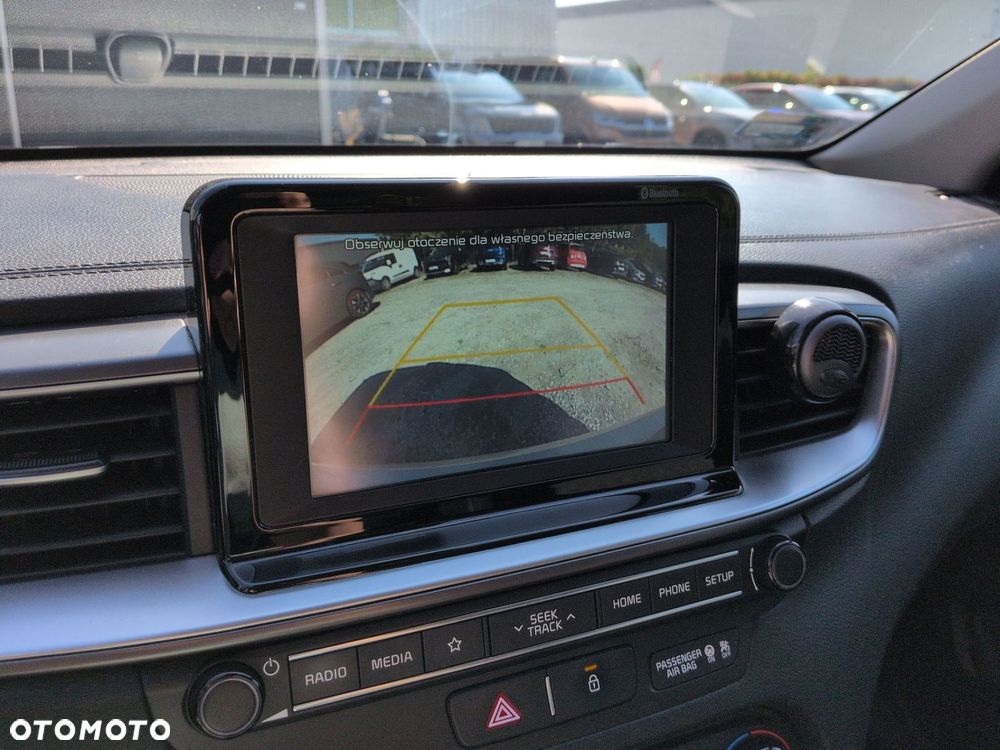 Kia Ceed - 17