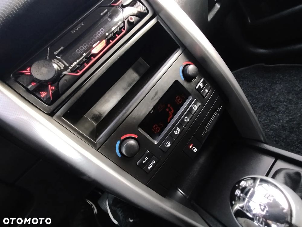Peugeot 207 120 Sport - 6
