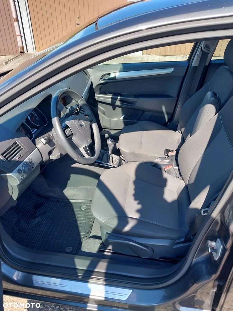 Opel Astra 1.8 111 - 6