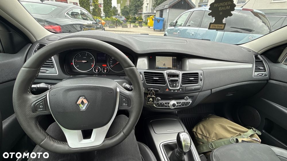 Renault Laguna 2.0 dCi Tech Run - 11