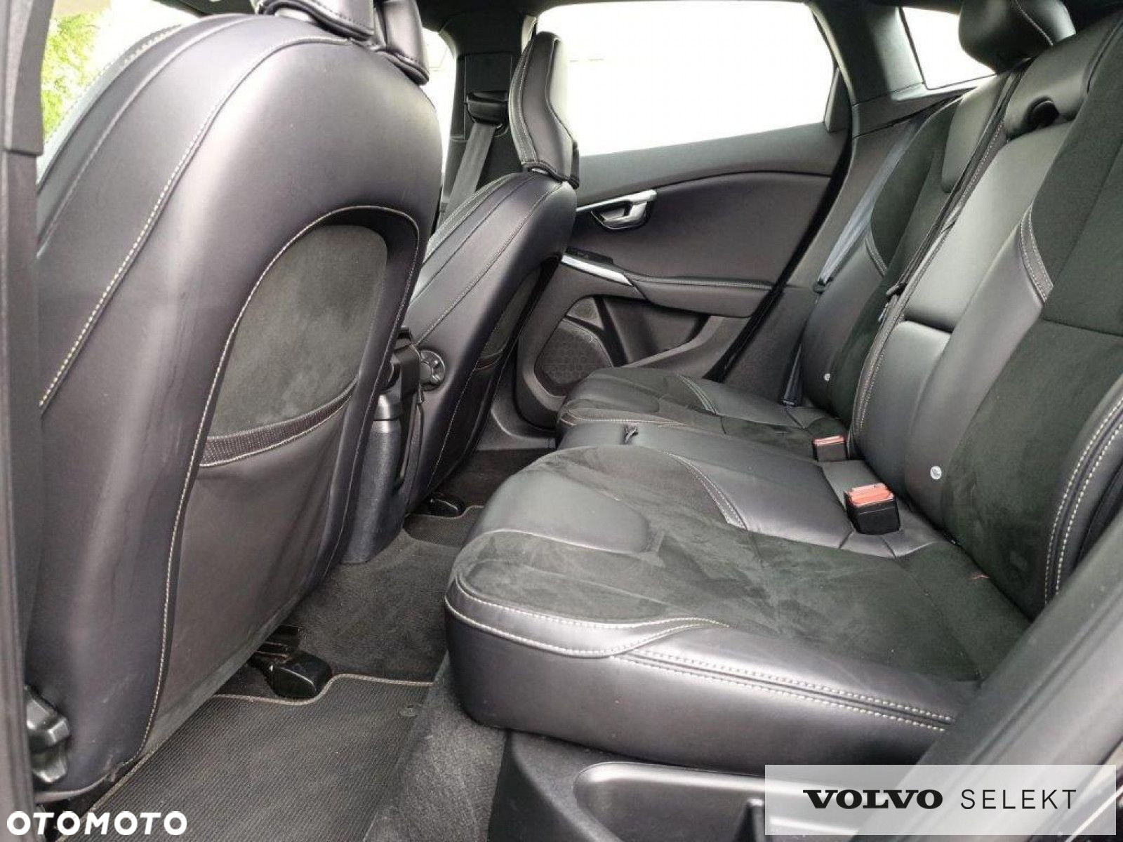 Volvo V40 - 11